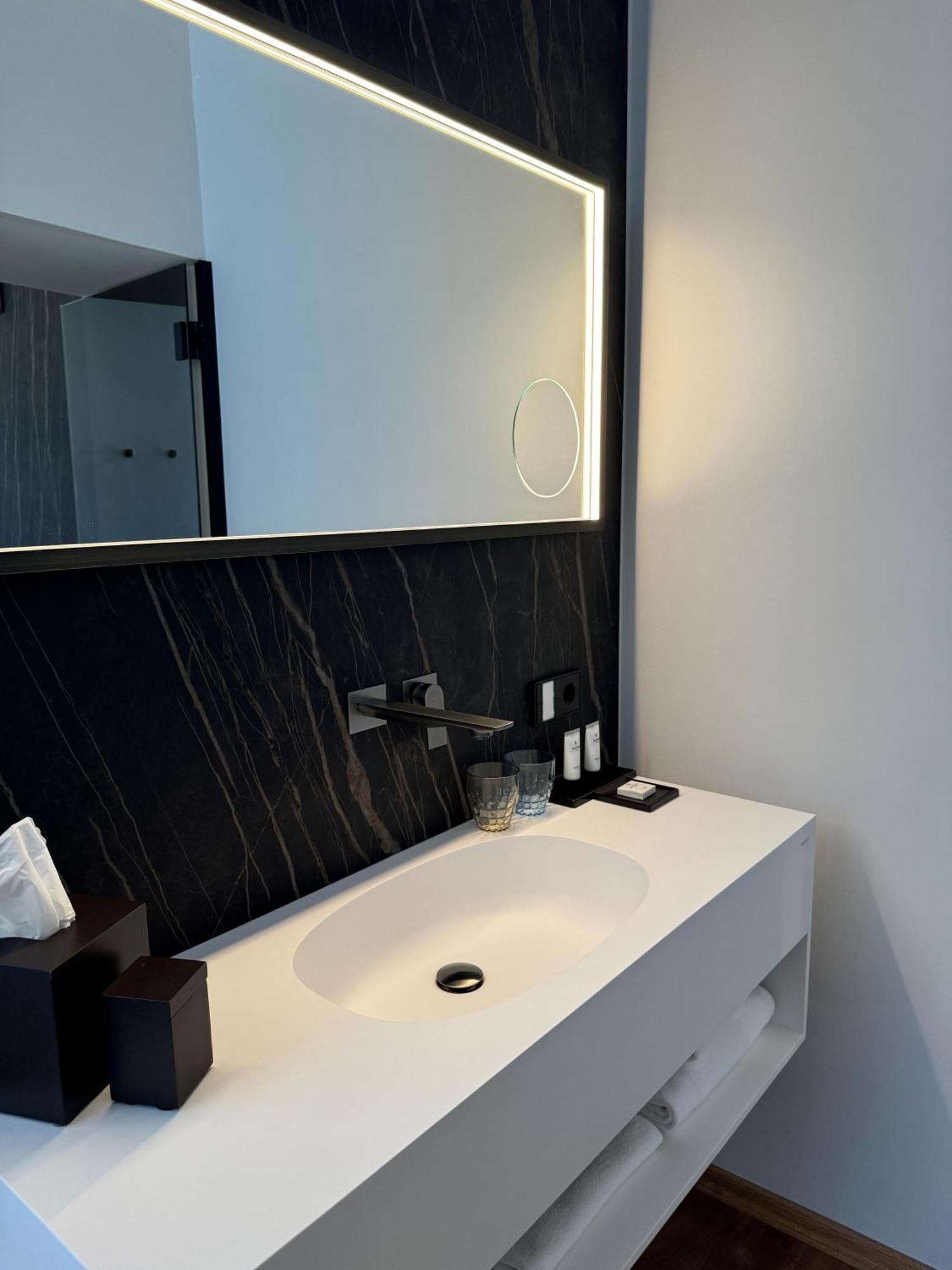 Meta Suites Historic City Living Bolzano Zewnętrze zdjęcie