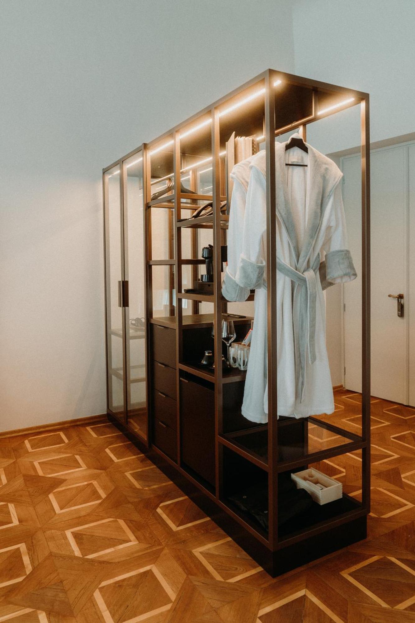 Meta Suites Historic City Living Bolzano Zewnętrze zdjęcie